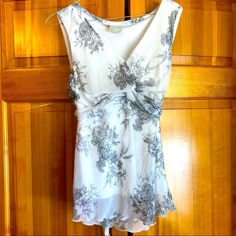 Women blouse